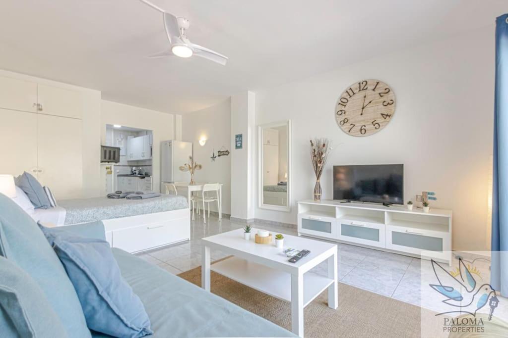 Wonderful Suite In Benal Beach Benalmadena Exterior photo