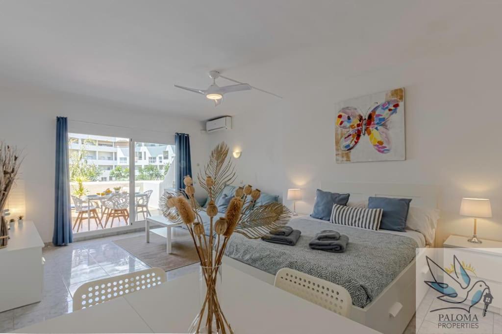 Wonderful Suite In Benal Beach Benalmadena Exterior photo