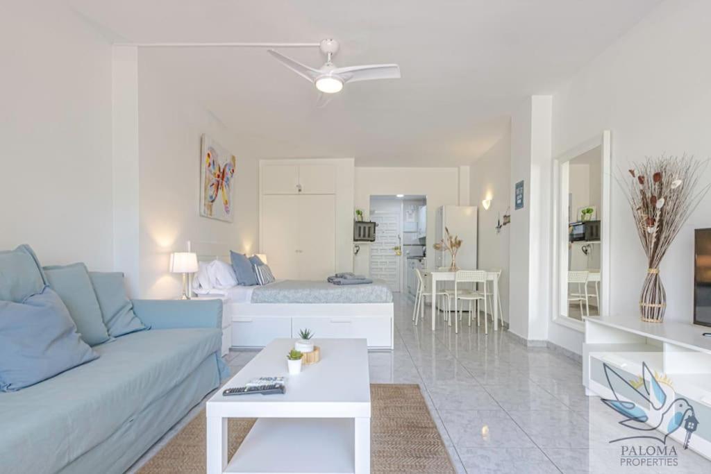 Wonderful Suite In Benal Beach Benalmadena Exterior photo
