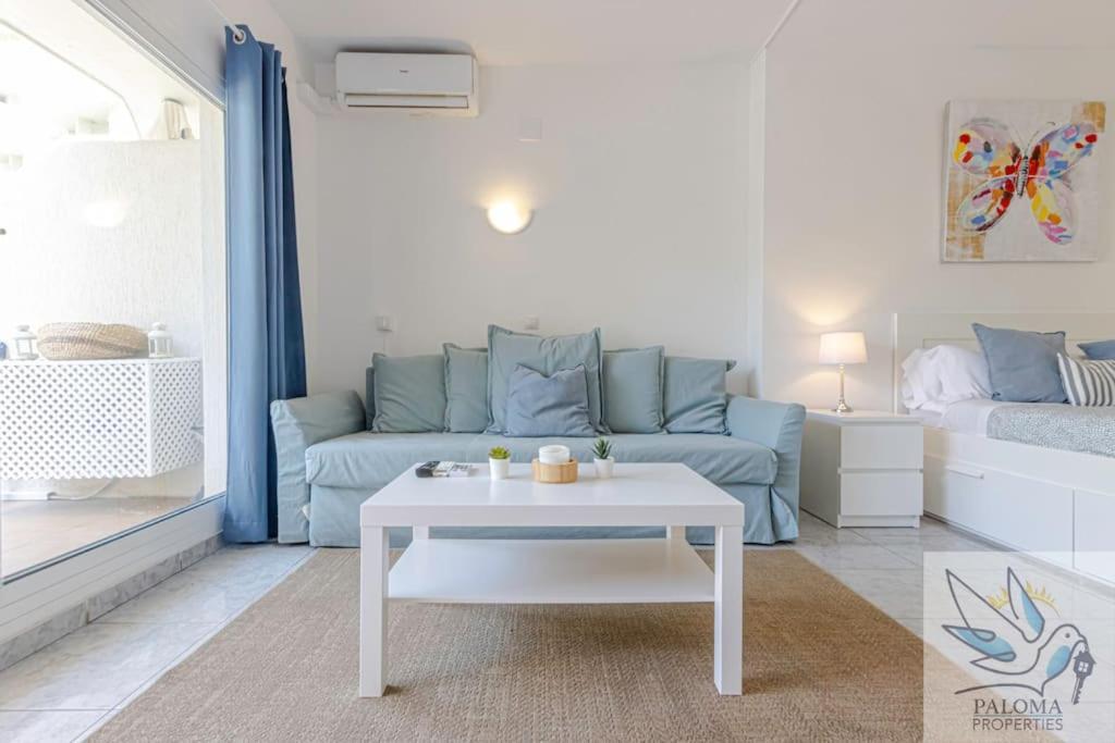 Wonderful Suite In Benal Beach Benalmadena Exterior photo