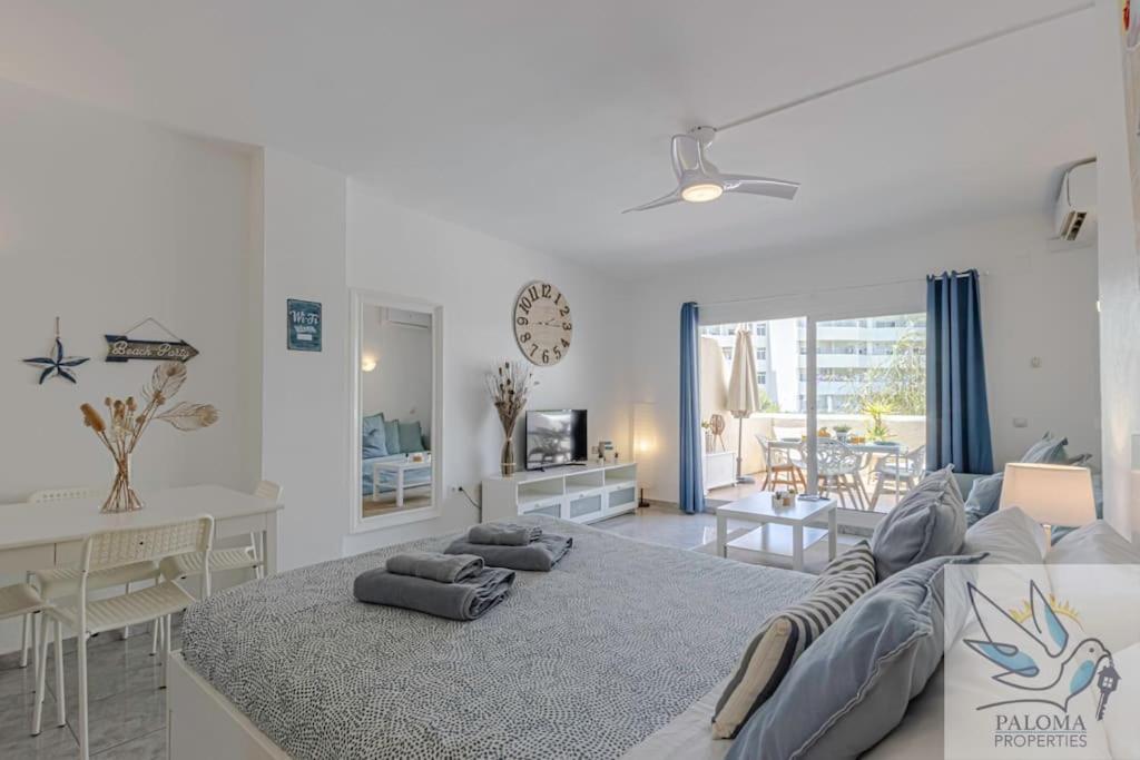 Wonderful Suite In Benal Beach Benalmadena Exterior photo