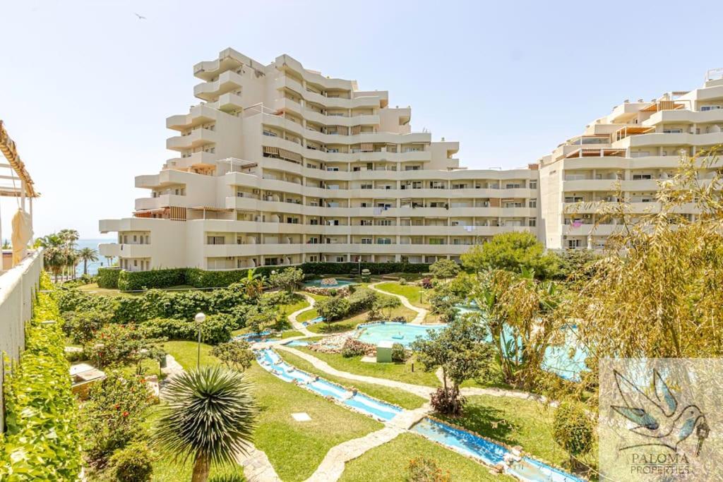 Wonderful Suite In Benal Beach Benalmadena Exterior photo